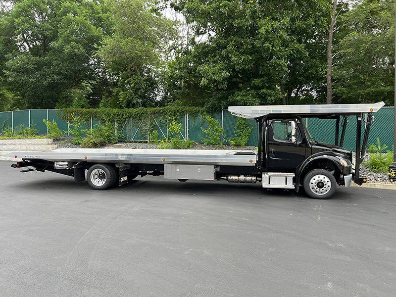 2024 Freightliner M2 (Key#1763) 1